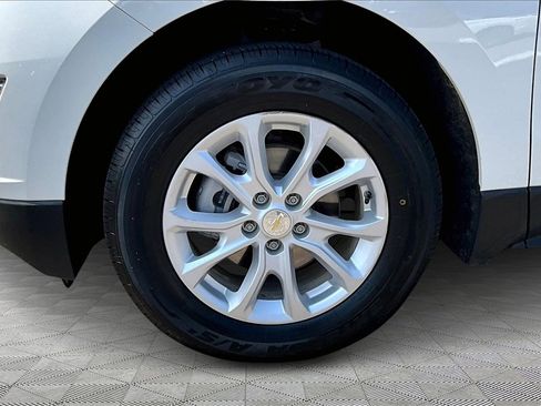 Used 2021 Chevrolet Equinox LT image 9