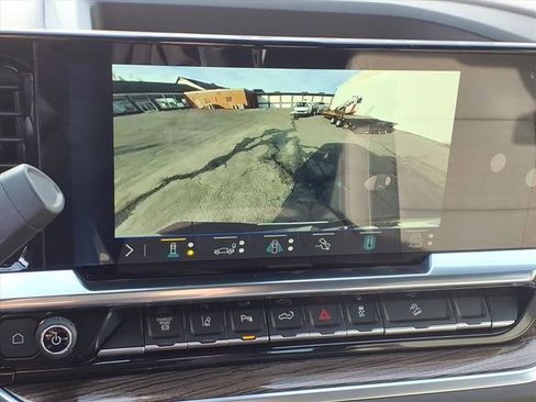 New 2026 Chevrolet Silverado 2500 LT w/ All Star Edition AWD/4WD image 8