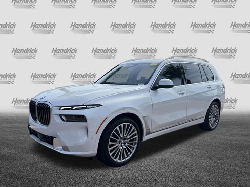Certified 2024 BMW X7 xDrive40i w/ Premium Package AWD/4WD image 5