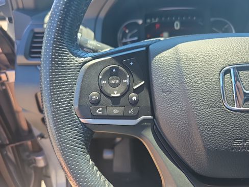 Used 2023 Honda Passport EX-L image 18