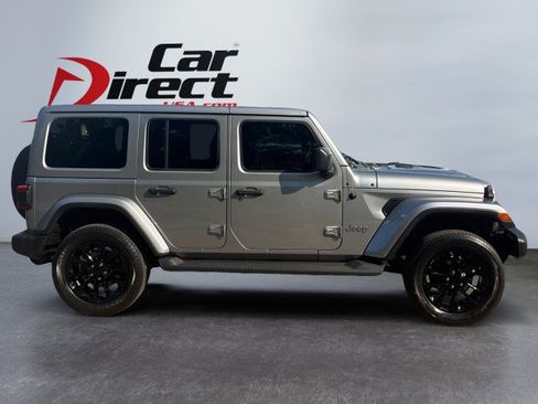 Used 2020 Jeep Wrangler Unlimited Sahara AWD/4WD image 13