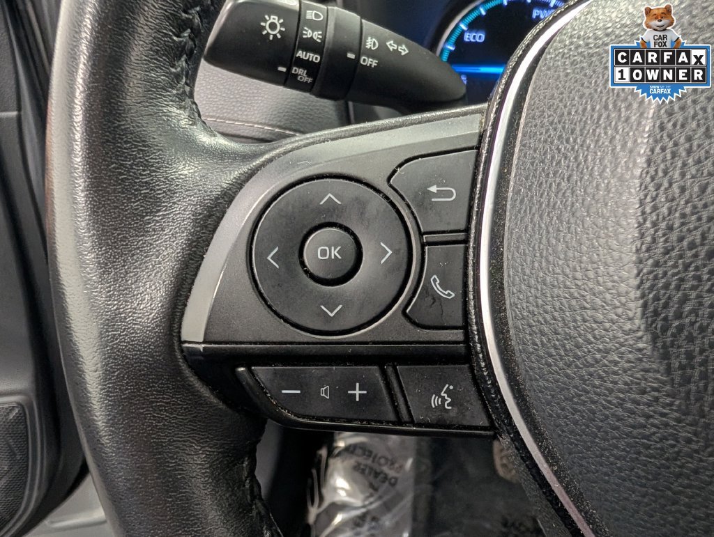 Used 2021 Toyota RAV4 XLE w/ XLE Grade Weather Package AWD/4WD image 17