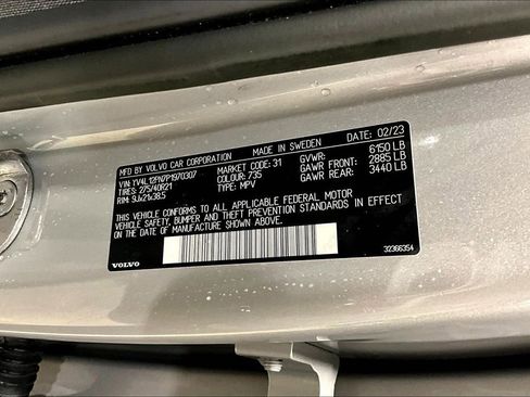 Certified 2023 Volvo XC90 B5 Plus AWD/4WD image 19