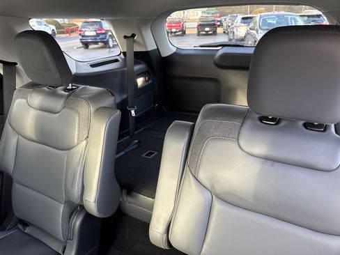 New 2026 Ford Explorer Active w/ Active Comfort Package image 21