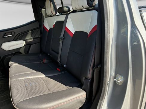 Used 2024 GMC Canyon AT4X AWD/4WD image 22