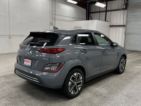 Used 2023 Hyundai Kona Limited image 25