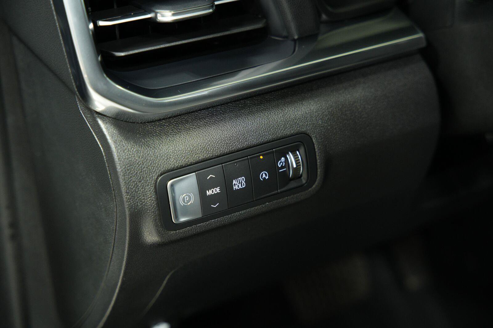 Certified 2026 GMC Terrain Elevation FWD image 36
