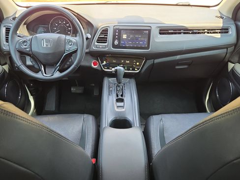 Used 2021 Honda HR-V EX-L image 16