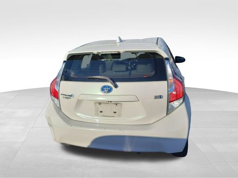 Used 2015 Toyota Prius C Two FWD image 14