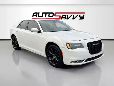 Used 2021 Chrysler 300 S image 1