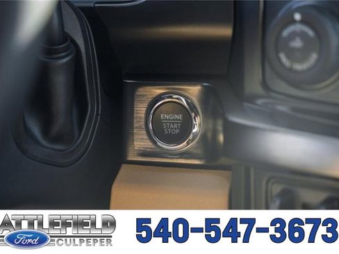 New 2026 Ford F350 Lariat w/ Lariat Premium Package image 32