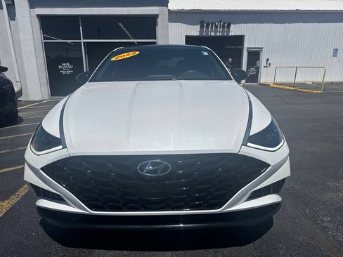 Used 2022 Hyundai Sonata SEL Plus FWD image 2