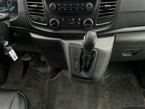 Used 2022 Ford Transit 350 DRW image 13