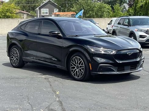 Certified 2024 Ford Mustang Mach-E Premium AWD/4WD image 7
