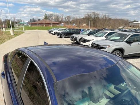 Used 2018 Kia Optima LX w/ 17" Alloy Wheels Package image 8