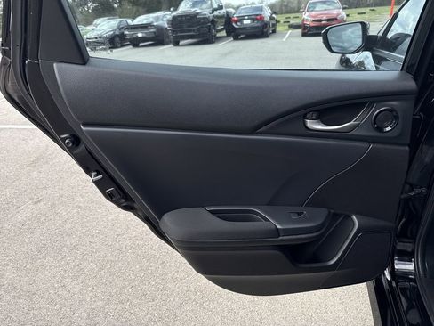 Used 2018 Honda Civic EX image 31