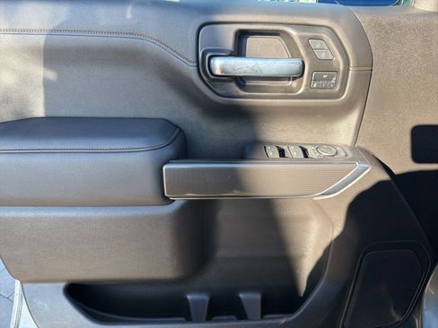 Used 2021 GMC Sierra 1500 AT4 image 18