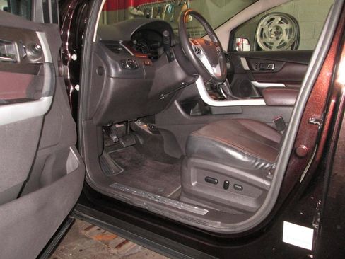 Used 2013 Ford Edge Limited AWD/4WD image 20