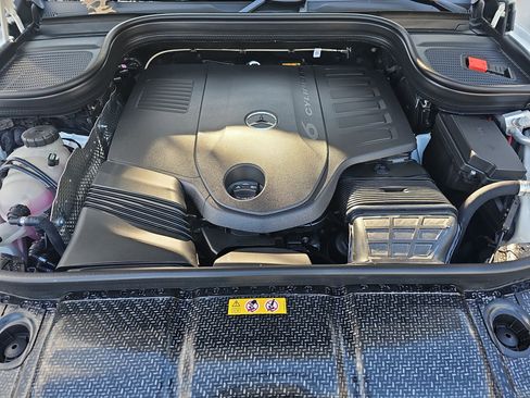 New 2026 Mercedes-Benz GLE 450 4MATIC image 32