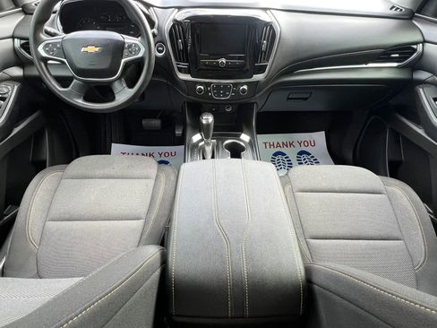 Used 2020 Chevrolet Traverse LS image 16