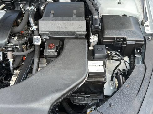 Used 2020 Kia Optima Premium FWD image 33