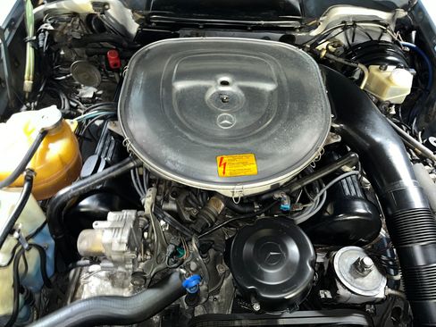 Used 1989 Mercedes-Benz 560 SL image 31