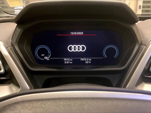 Used 2024 Audi Q4 e-tron Premium Plus image 25