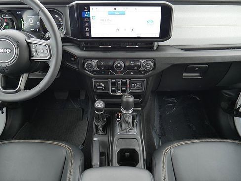 Used 2025 Jeep Wrangler Unlimited Sport S 4xe image 19