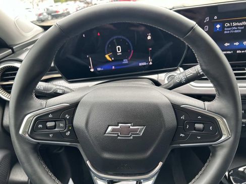 Used 2025 Chevrolet Trax ACTIV w/ Driver Confidence Package image 28