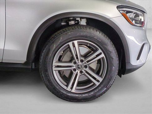 Used 2020 Mercedes-Benz GLC 300 image 23
