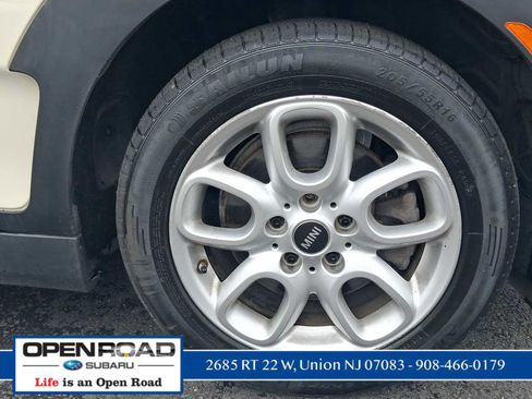 Used 2019 MINI Cooper Clubman ALL4 AWD/4WD image 5