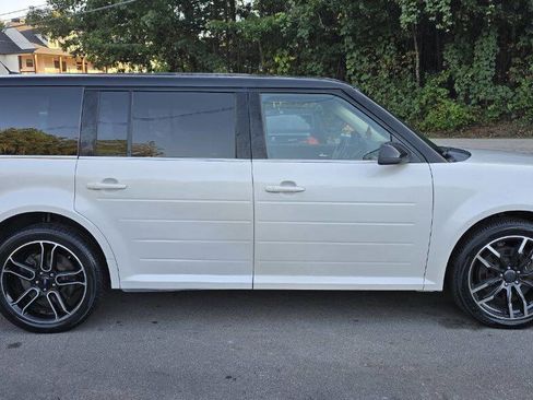 Used 2013 Ford Flex SEL image 5