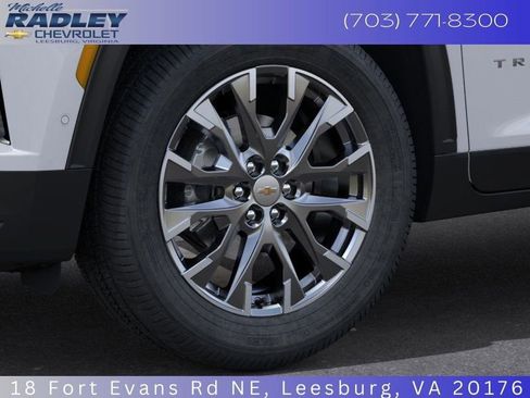 New 2026 Chevrolet Traverse LT w/ Enhanced Driving Package image 11