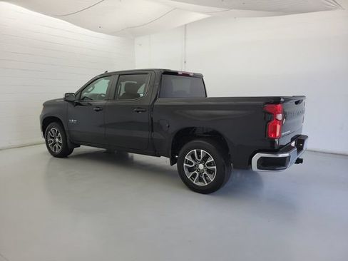 Used 2025 Chevrolet Silverado 1500 LT RWD image 7