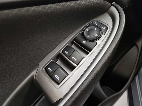 Used 2023 Chevrolet Malibu LT FWD image 23