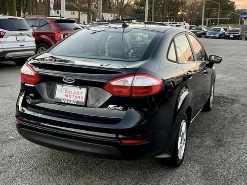 Used 2019 Ford Fiesta SE image 16