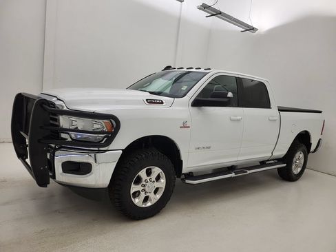Used 2021 RAM 2500 Big Horn w/ Level 1 Equipment Group AWD/4WD image 1