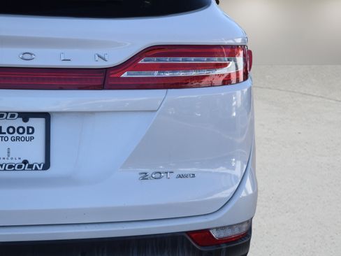 Used 2018 Lincoln MKC Reserve w/ Lincoln MKC Climate Package image 6