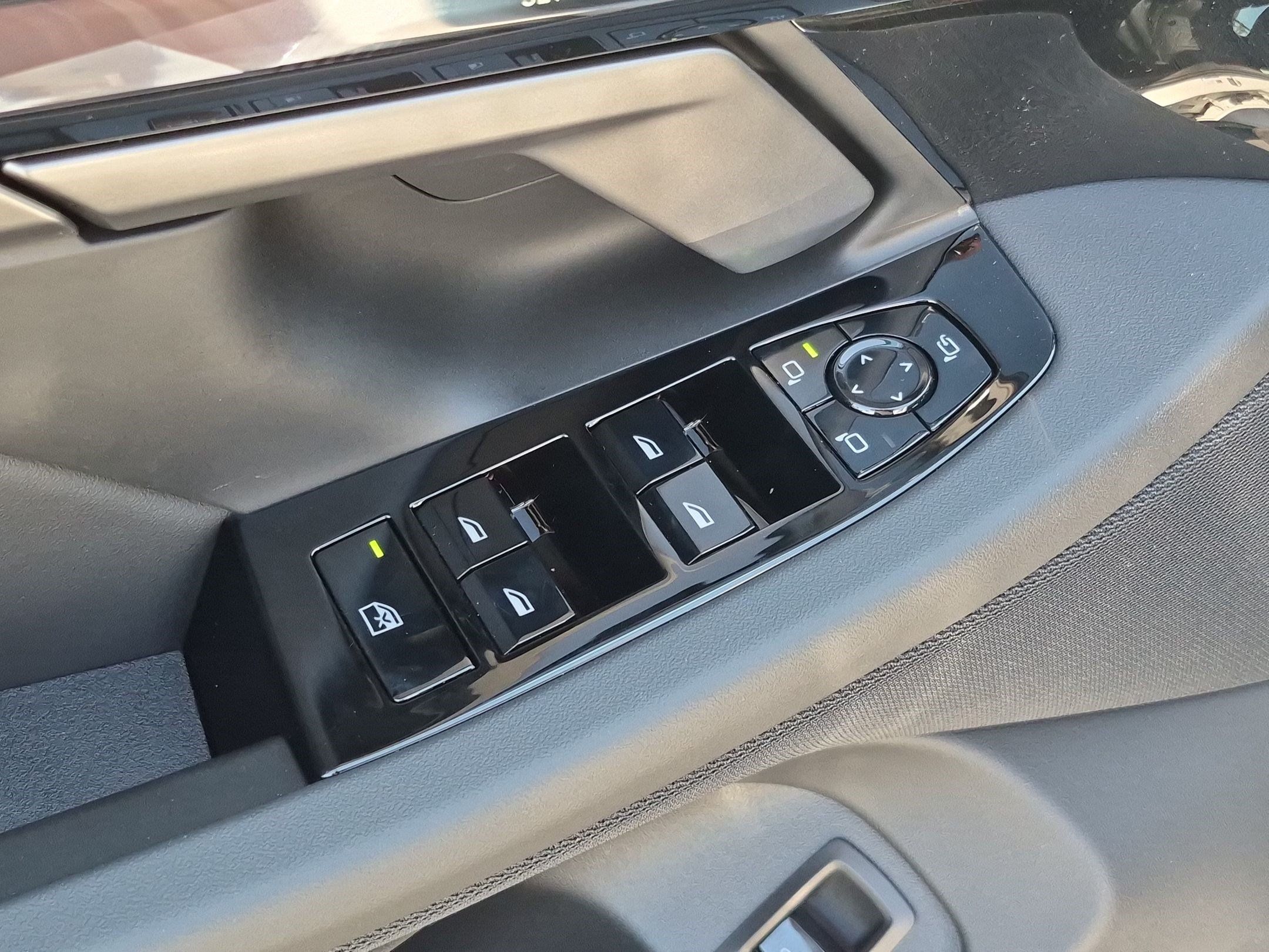 New 2027 BMW 530i w/ Convenience Package RWD image 15