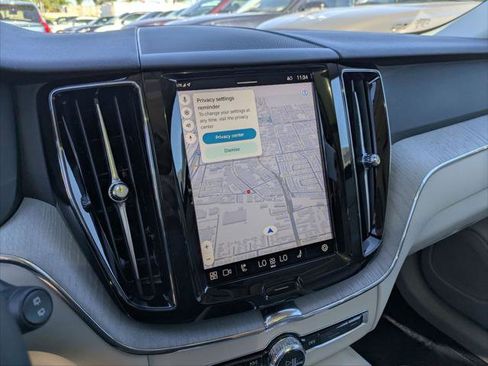 Used 2025 Volvo XC60 T8 Plus w/ Protection Package Premier image 18