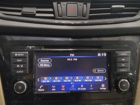 Used 2020 Nissan Rogue SL w/ Premium Package image 25