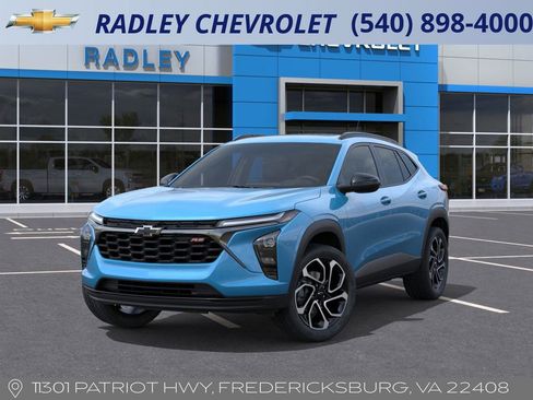 New 2026 Chevrolet Trax RS w/ Sunroof Package image 6