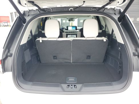 New 2026 Lincoln Aviator AWD image 28