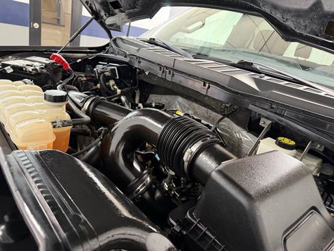Used 2022 Ford F150 XL w/ STX Black Appearance Package AWD/4WD image 6