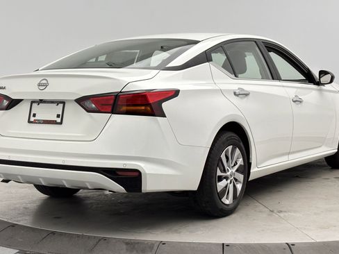 Used 2024 Nissan Altima 2.5 S image 7