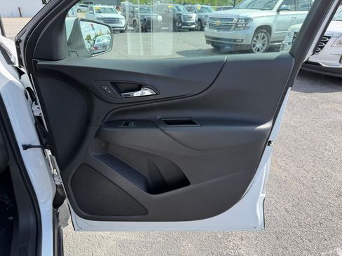 Used 2022 Chevrolet Equinox LT image 20