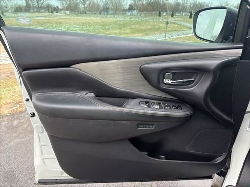 Used 2017 Nissan Murano SL image 20