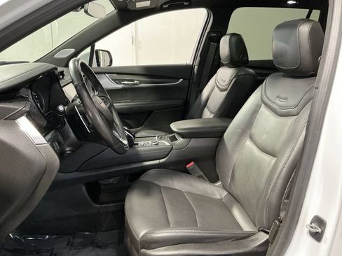 Used 2023 Cadillac XT6 Sport AWD/4WD image 14