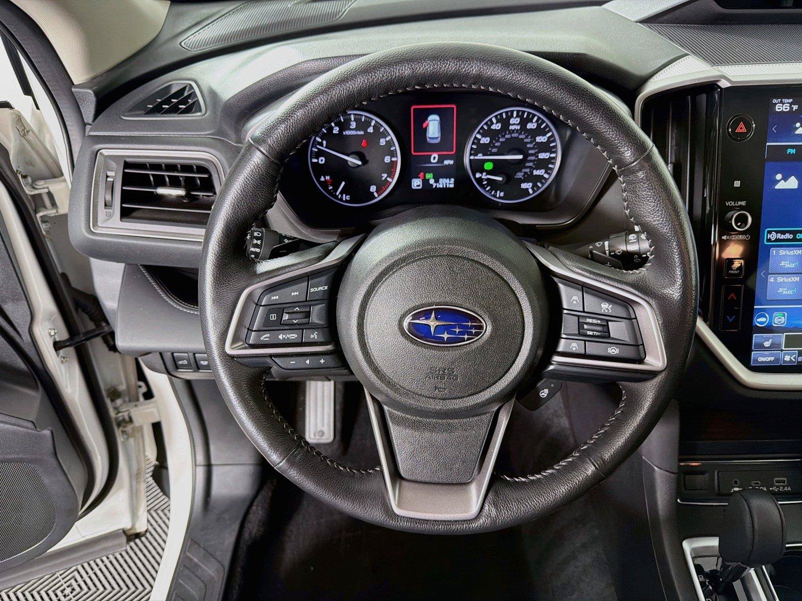 Used 2023 Subaru Ascent Limited AWD/4WD image 3