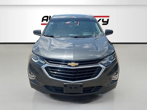 Used 2018 Chevrolet Equinox LS w/ LPO, Cargo Package FWD image 2